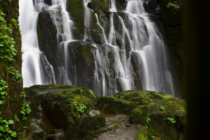 big.waterfall.jpg