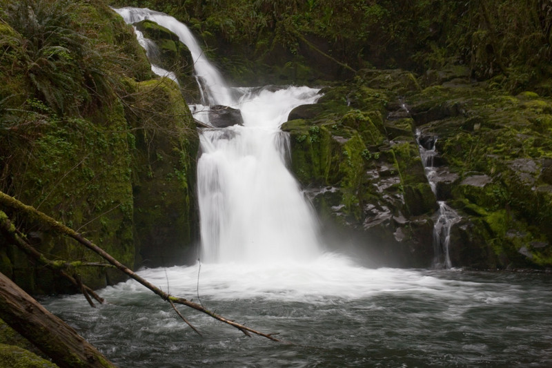 small.waterfall.jpg