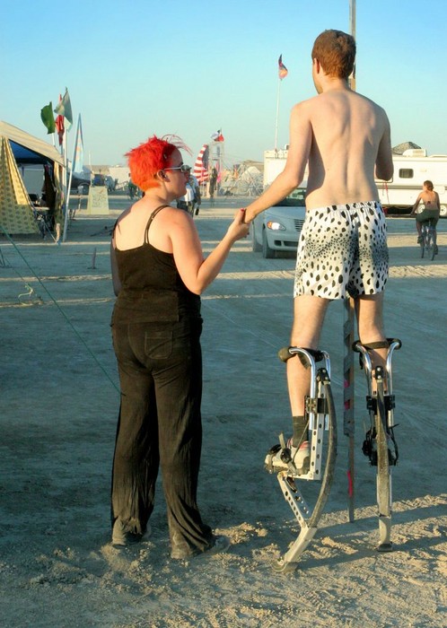Molly &amp; Aaron on Stilts.jpg