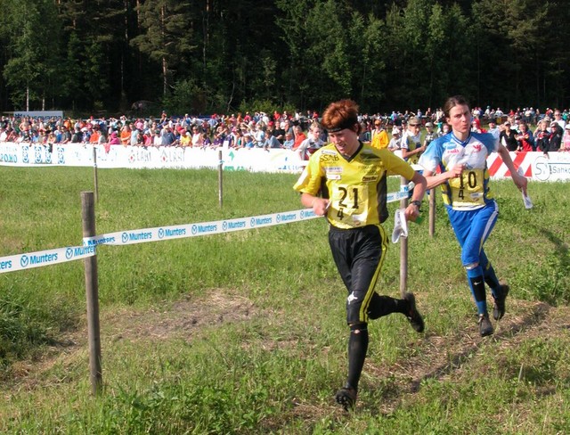 Duel between Emma Engstrand of Stora Tuna IK and Anne Margrethe Hausken of B&aelig;kkelagets SK for 3rd place