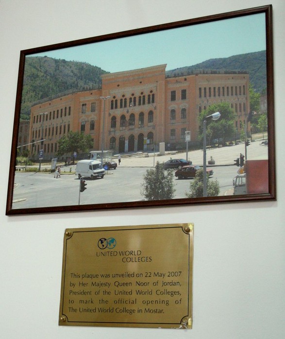 UWC-Plaque.jpg
