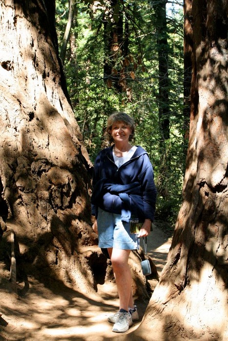 MomInMuirWoods2.jpg