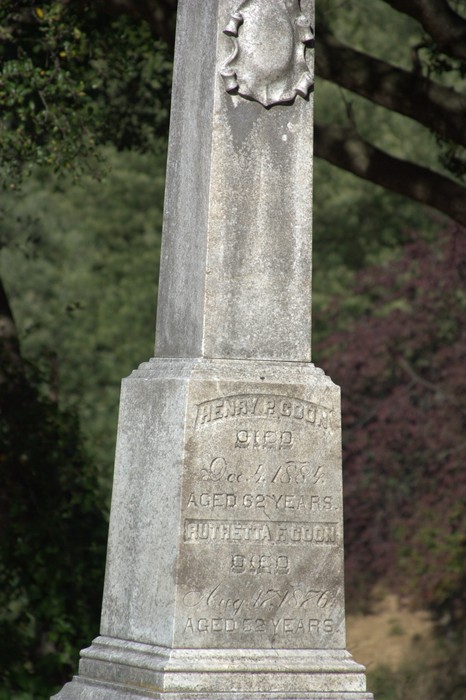 cemetery27-coons